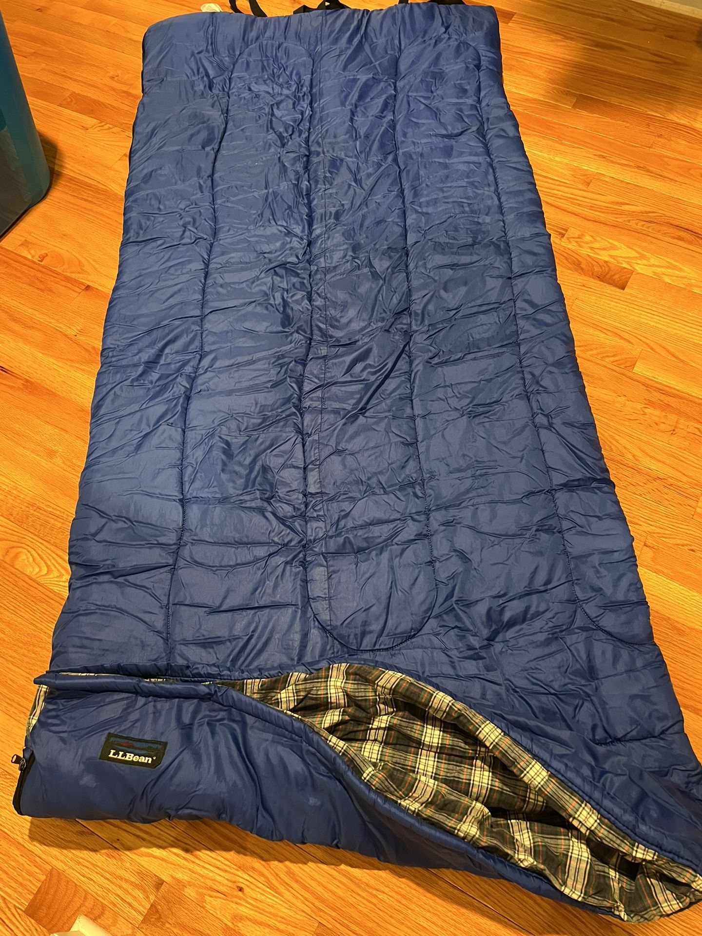 L.L.Bean Adult Sleeping Bag - Royal Blue
