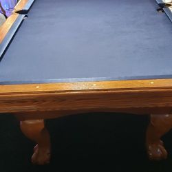 Beautiful 8ft. Vintage Gandy Pooltable with beautiful Wood Gain , Ball & Craw Feet . 3 piece 1" Slate . .  With New Blue Super  Speed Cloth And Rail 