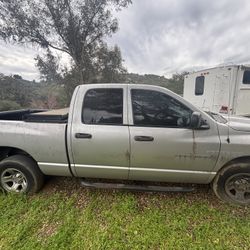 2003 Dodge 1500 For Parts