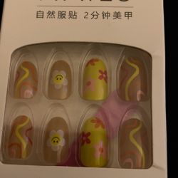 Press On Nails