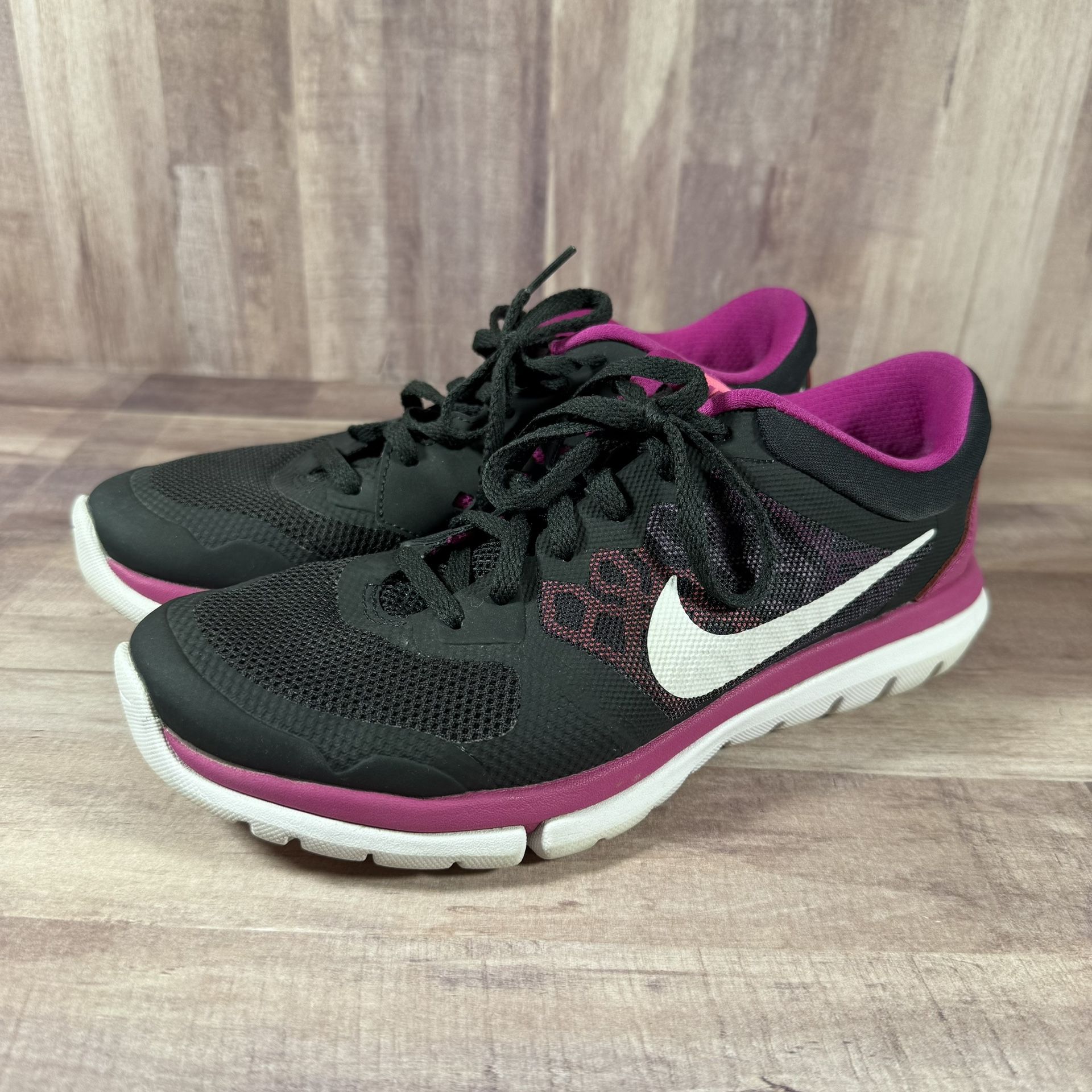 Women’s Nike Flex 2015 Run Running shoes (Size 7)