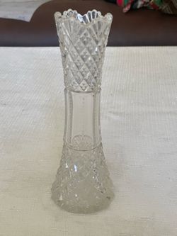 A vintage clear cut glass bud vase with diamond pattern. 6”