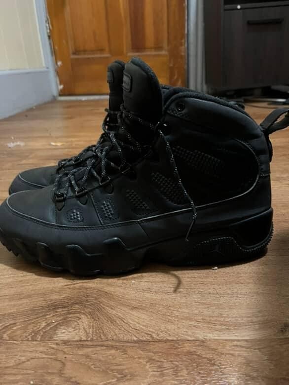 Jordan 9 Boot Black Concord