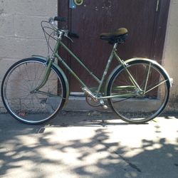 Antique Raleigh Nottingham England 