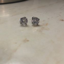 Flat Back Diamond Earrings 