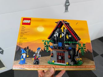 LEGO Majisto’s Magical Workshop  40601
