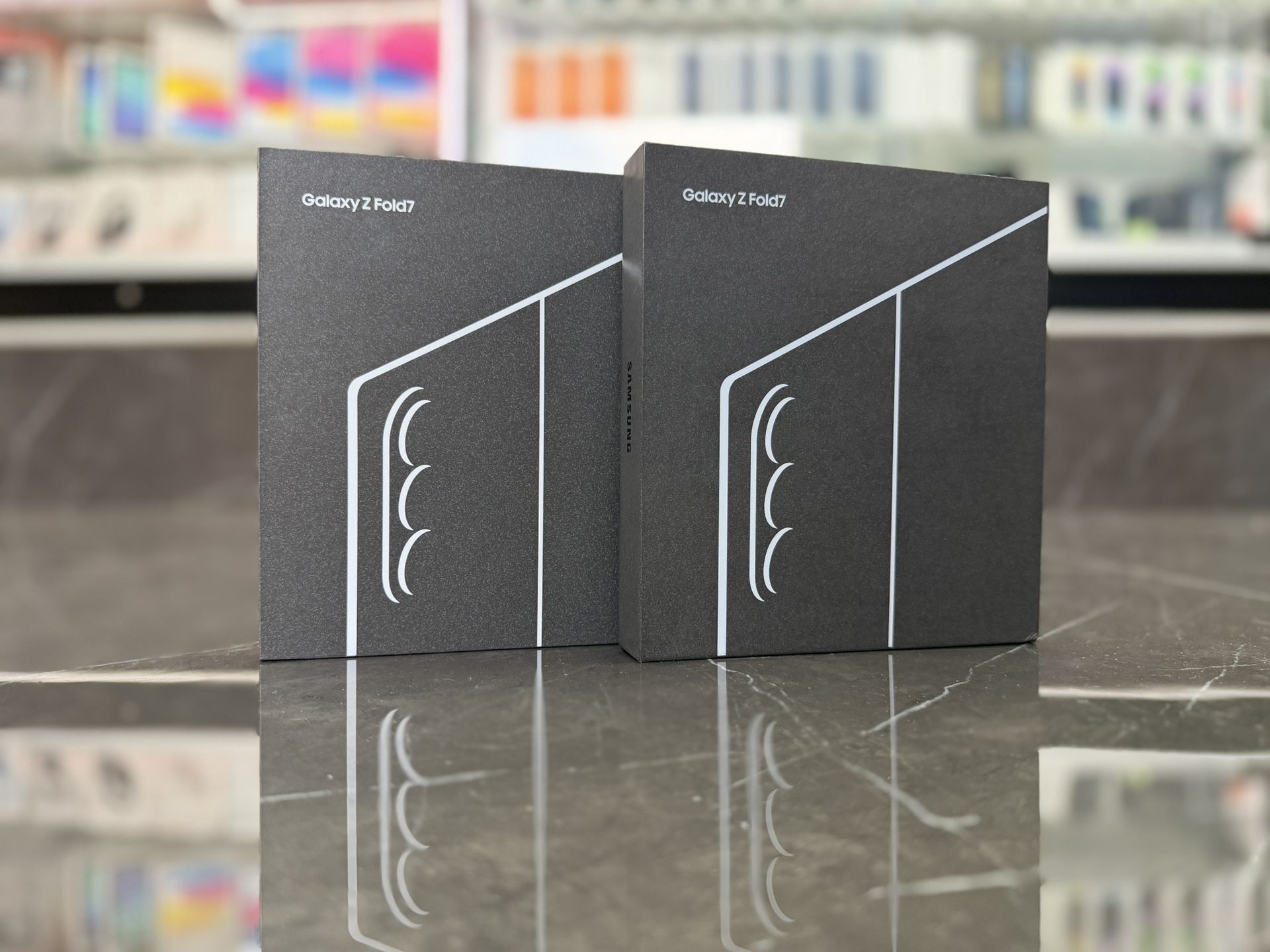 Samsung Galaxy Z Fold 7 256GB, 512GB & 1TB ((Take It Home In Payments/ llévatelo a casa en pagos)