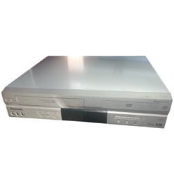 Panasonic VCR DVD Combo Player PV-D4744S Hi-Fi 4-Head FOR PARTS VHS DONT WORK, ONLY DVD WORKS!