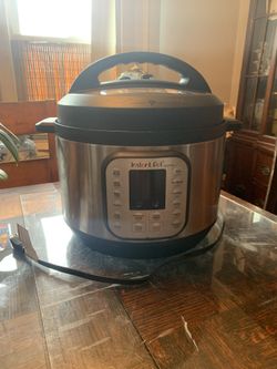 Instant Pot Duo 7-in-1 Electric Pressure Cooker