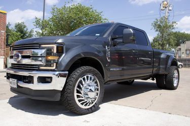 brand new dually wheels and tires