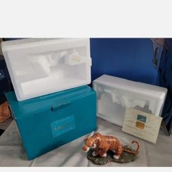 WDCC Disney Jungle Book “Everyone Runs From Shere Khan” Box & COA