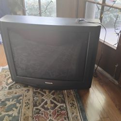 Panasonic 27” CRT TV – Model CT-27SF25H (1999) – Retro Gaming Ready