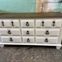 Magnificent Long 9 Drawer Dresser