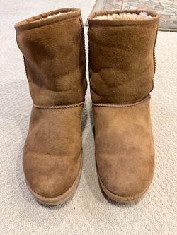Uggs Australia mens shoes size 9