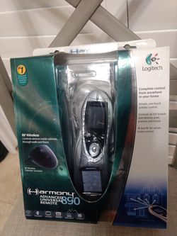 Logitech Harmony 890 Advanced Universal Remote