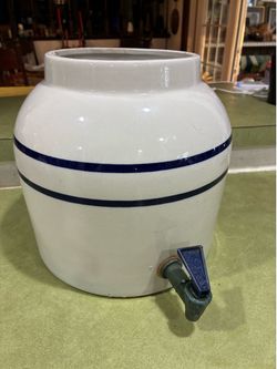 Ceramic drink ddespenser