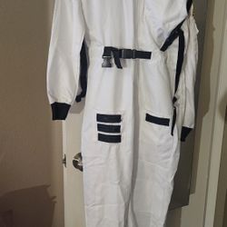 Size Kids SMALL ASTRONAUT COSTUMES For Halloween 🎃 🤪 