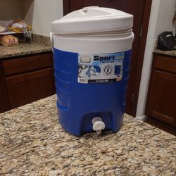 Igloo Sports Beverage Cooler