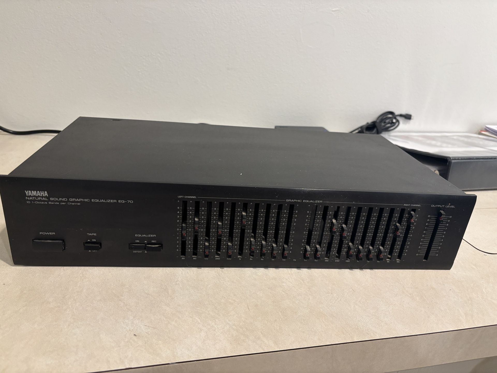 Yamaha Equalizer Eq-70