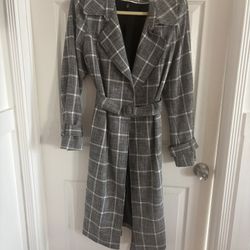 Size Lg White House Black Market Wrap Coat 