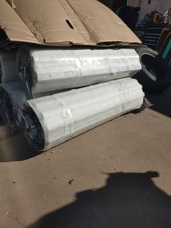 Roll Up Doors Instalación Disponible