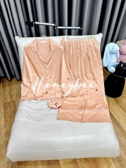 Cozy Satin Dolman Sleeves Pajama Set