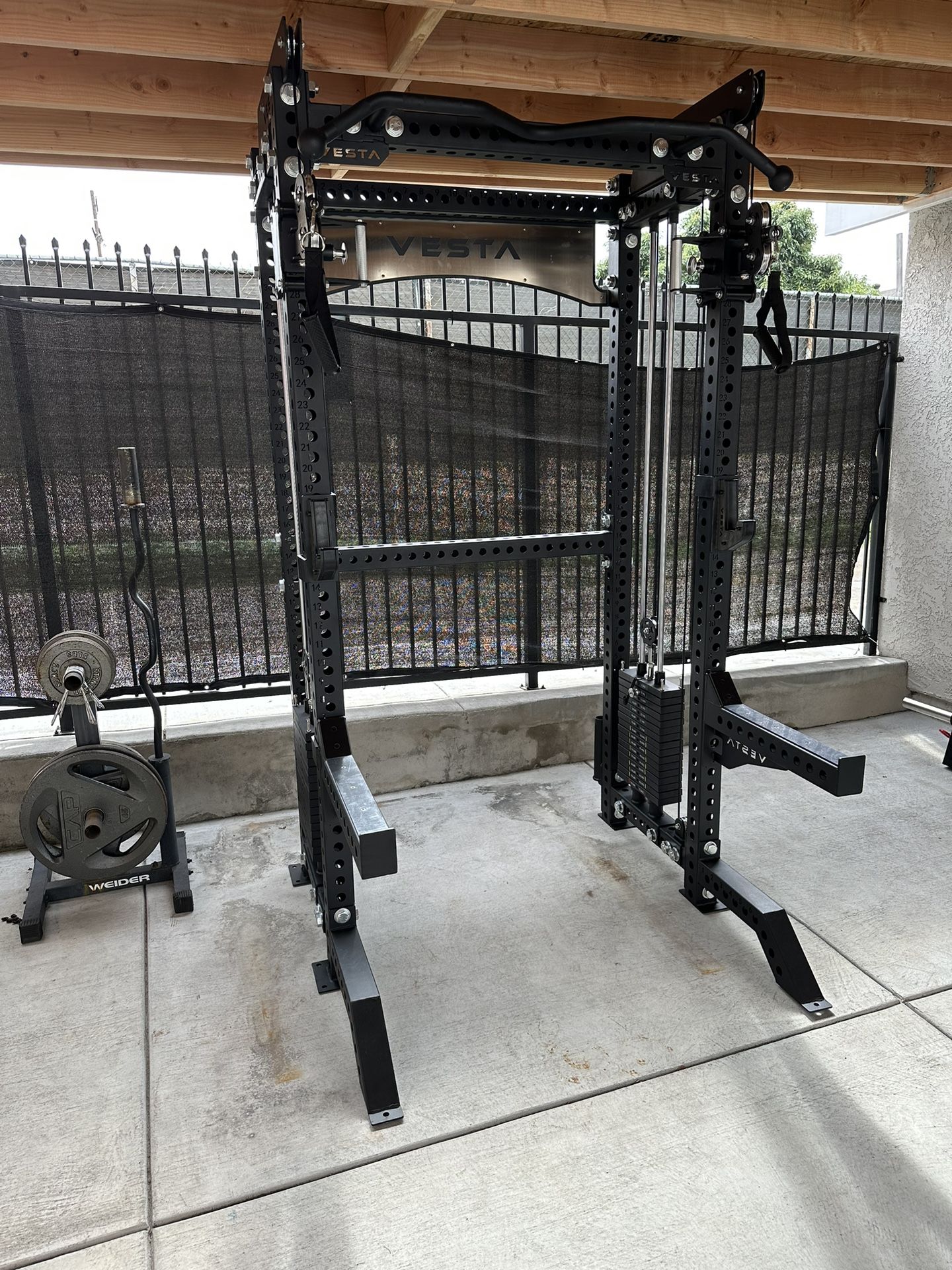 Vesta Fitness Pro Series Ultimate Half Rack Functional Trainer Smith 