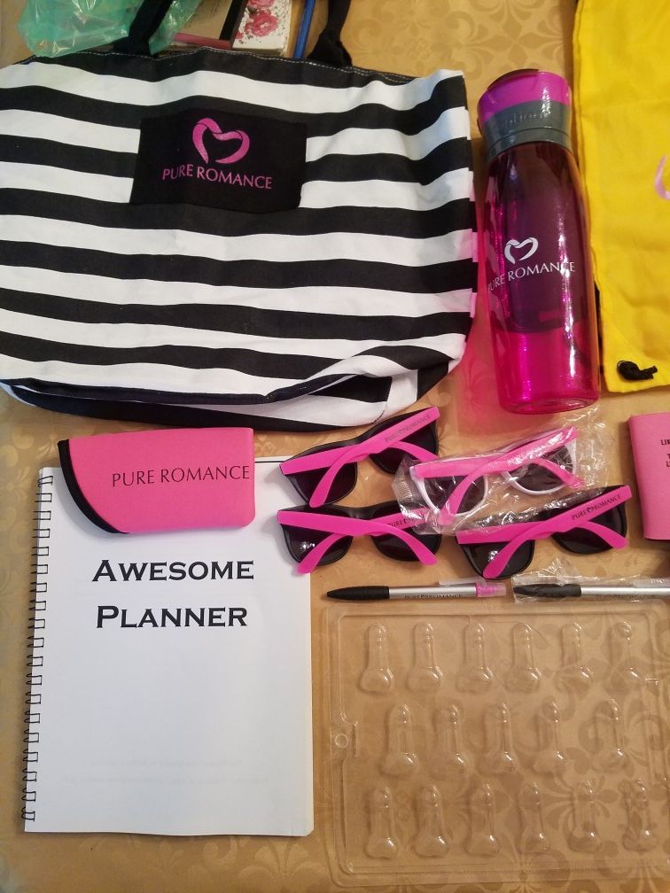 Pure romance consultant gear