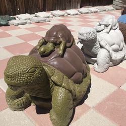 New Large Turtles Made Out Of Cement 16in H X 24in L X 17in W