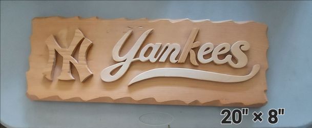 Wooden Yankees sign