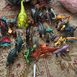 Dinosaur Toy Figure Lot