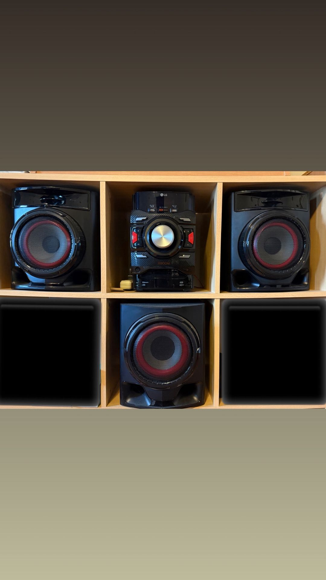 LG XBoom Bluetooth Speakers/Sound System