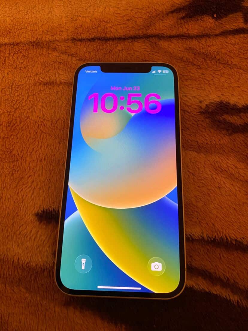 iPhone 12