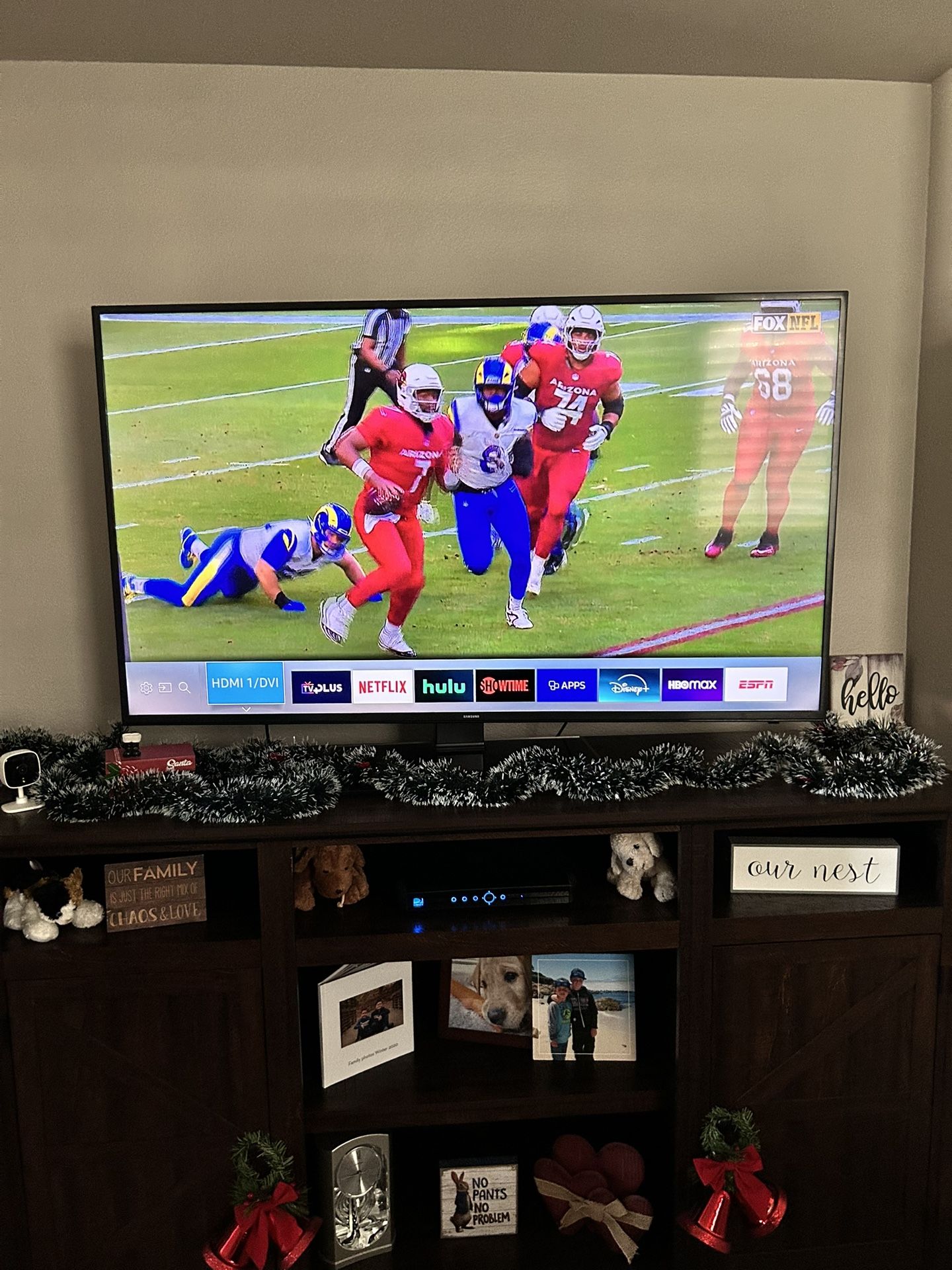 Samsung 60 Inch Smart TV