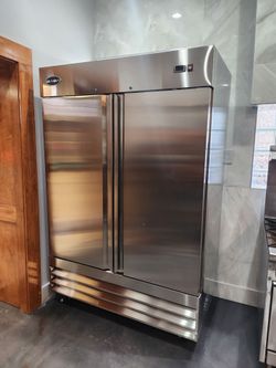 NEW 2 Door Reach-In Cooler Commercial Restaurant Refrigerator Stainless Steel Food Service