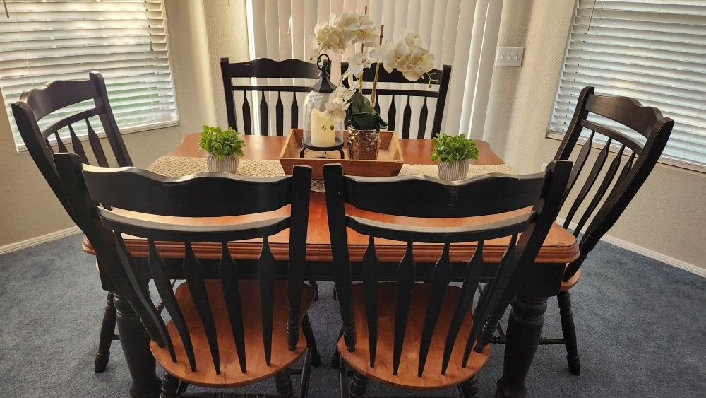 Farmhouse Style Dining Table With Chairs