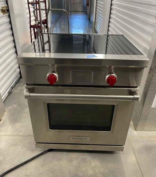 Wolf 30" Induction Range