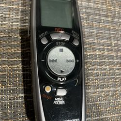 Olympus Digital Voice Recorder VN-960PC (128 MB, 16.5 Hours) Handheld Black