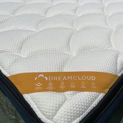 DreamCloud Premier Rest Memory Foam Mattress (1 King)