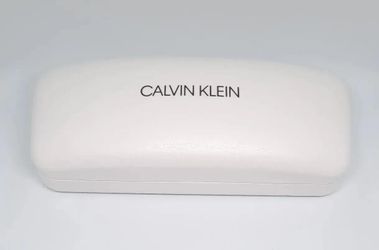 New CALVIN KLEIN White Faux Leather Hard Clam Shell Sunglasses Eyeglasses Case Felt