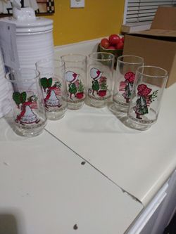 Vtg 1970's Ltd Edition Holly Hobbie Coke Glasses