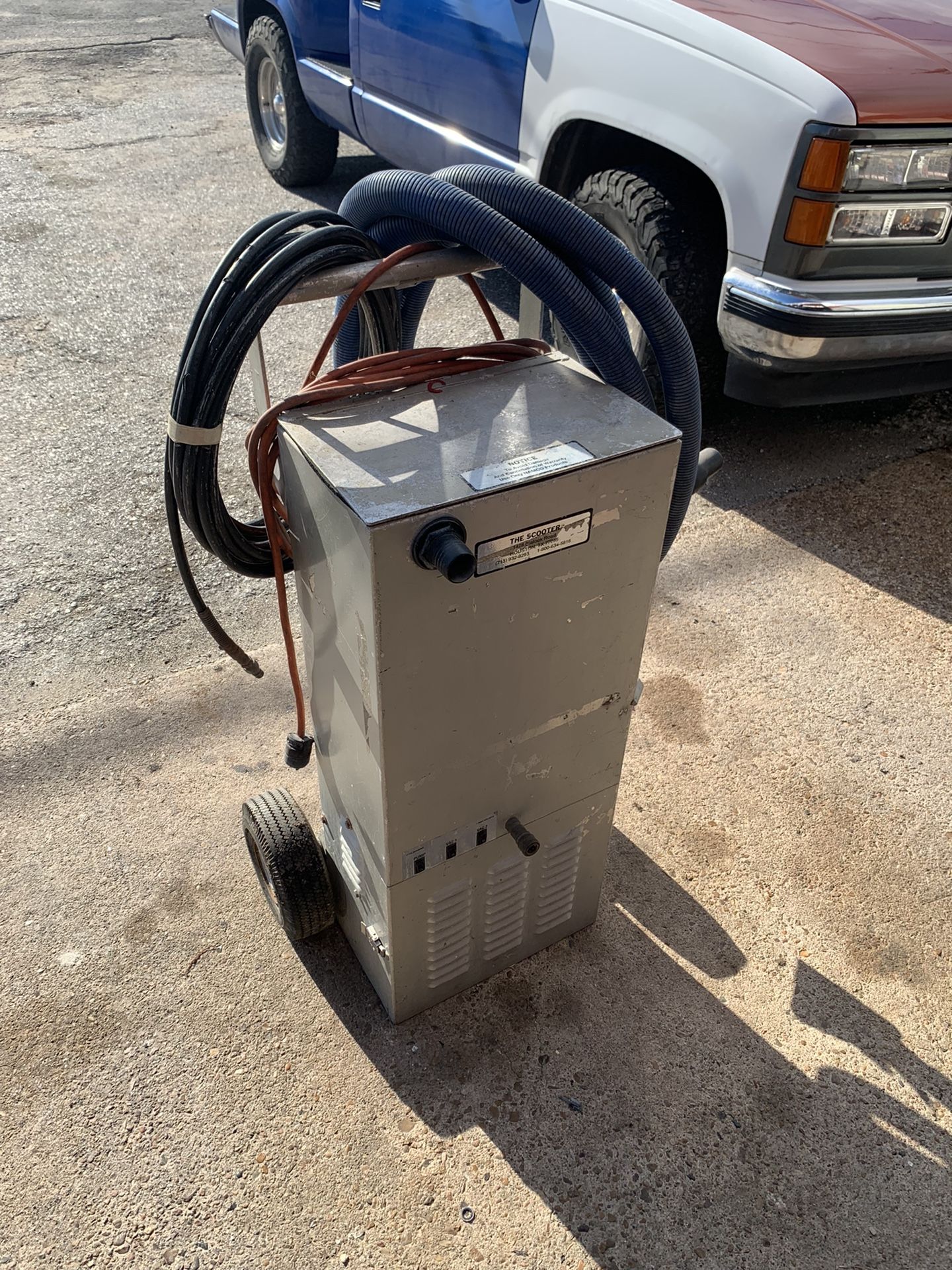 Carpet Cleaner