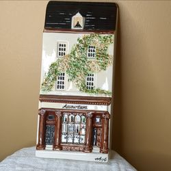 The Shopkeeper's Front