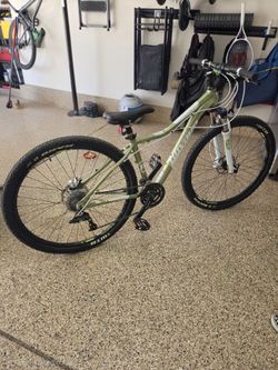 Novara Mountain Bike – Excellent Condition – $200 OBO