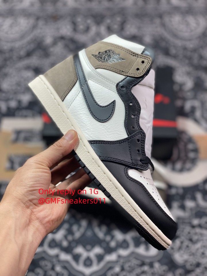 Air Jordan 1 Retro High OG 'Dark Mocha'