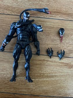 Marvel Legends Venom