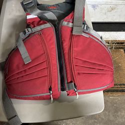 Stohlquist Trekker Men's Life Jacket PFD.  