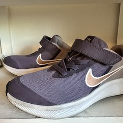 Nike Youth Size 2