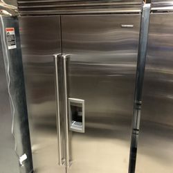 Sub Zero 42” Stainless Steel Built In Side By Side Refrigerator 