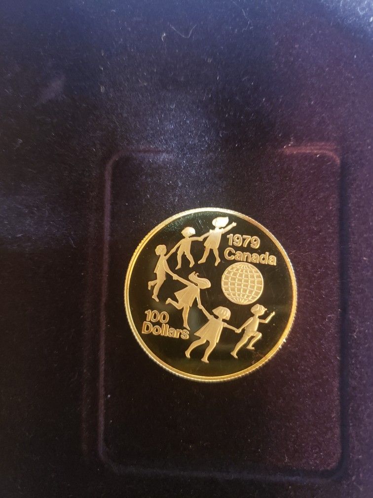 980$ 22k 16.965gram gold Coin
